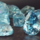 Tungkol sa Aquamarine Stone: Kahulugan, Mga Tampok, at Mga Katangian