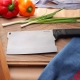 How to choose a knife-hatchet?