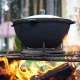 Aling kaldero ang mas mahusay: cast iron o aluminyo?