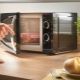 Anong mga pinggan ang maaaring gamitin sa microwave?