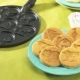 Pancake Frying Pans: Species Description and Model Review