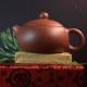 Mga tip para sa pagpili ng isang puting teapot