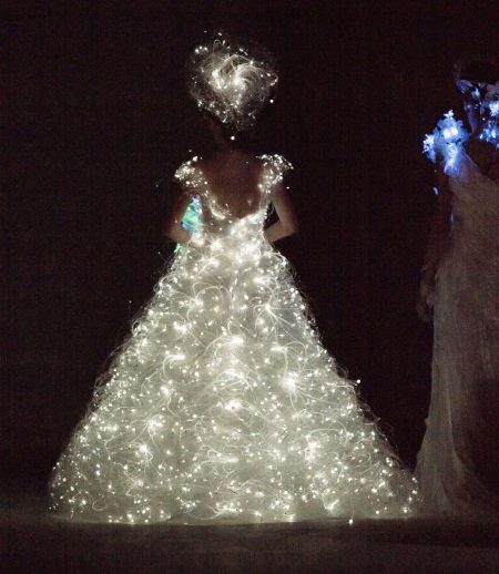 Kasal damit na may LEDs