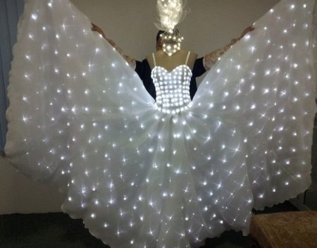 Dress sa kasal na may LED lights
