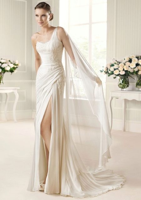 Straight bridal wedding dress na may isang balikat