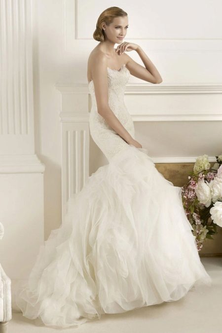 Mermaid Wedding Dress na may Long Train