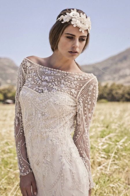 Mga uri ng damit sa kasal sa estilo ng bohemian