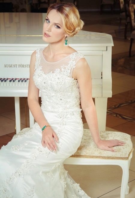 Lace Lacy Wedding Dress ni Anna Delaria