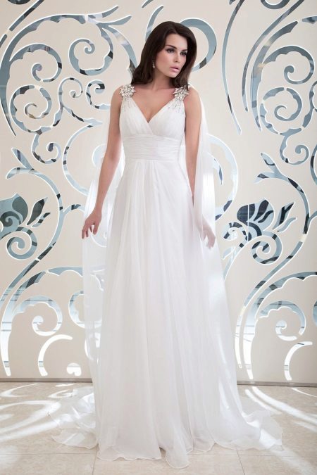Kasal damit mula sa Yusupova Couture
