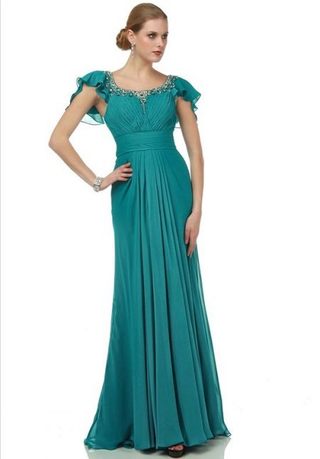 Turquoise Empire Dress para sa Mom's Groom