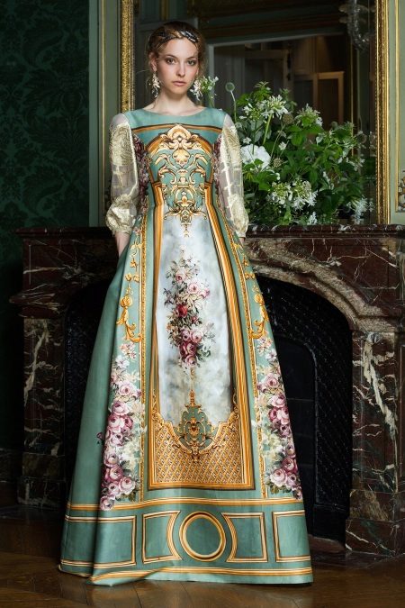 Gabi ng gabi 2016 mula sa Alberta Ferreti sa estilo ng baroque