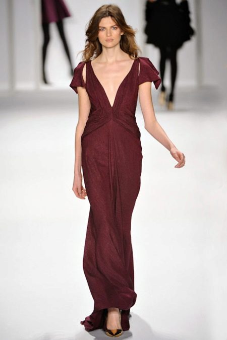 Silk evening dress na claret