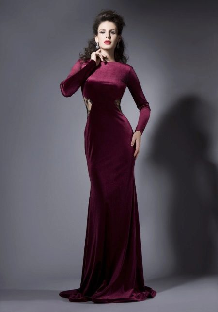 Velvet dress closed