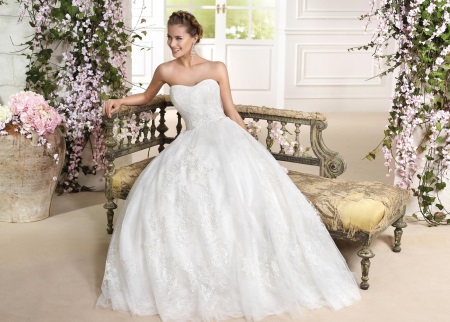 Wedding Dress ni Fara Sposa