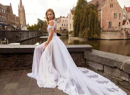 Naka-istilong damit na pangkasal
