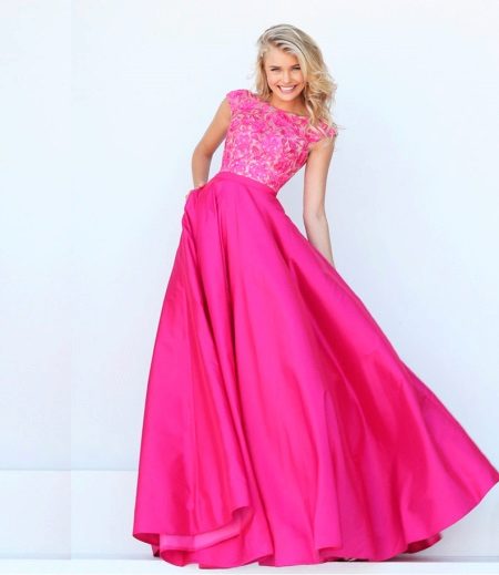 Ang kumbinasyon ng mga dress fuchsia