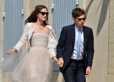 Si Keira Knightley sa isang damit na tutu