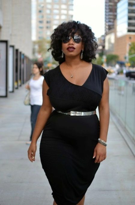 Dress styles for obese women over 40