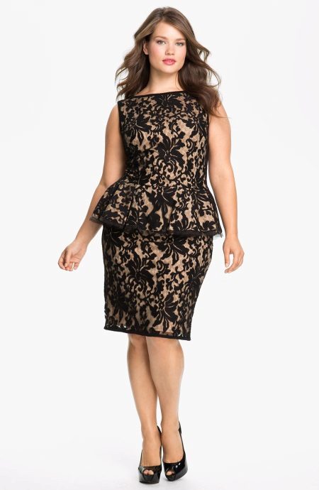 Lace dress case for full