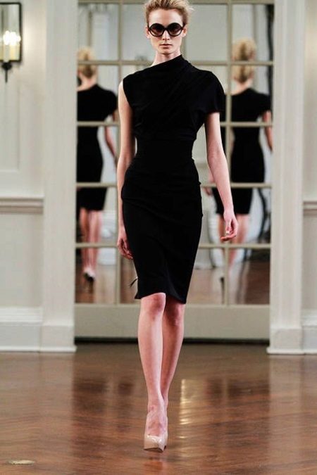 Asymmetric single sleeve case