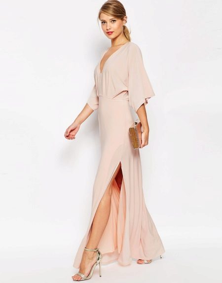 Dress kimono para sa isang exit ng gabi