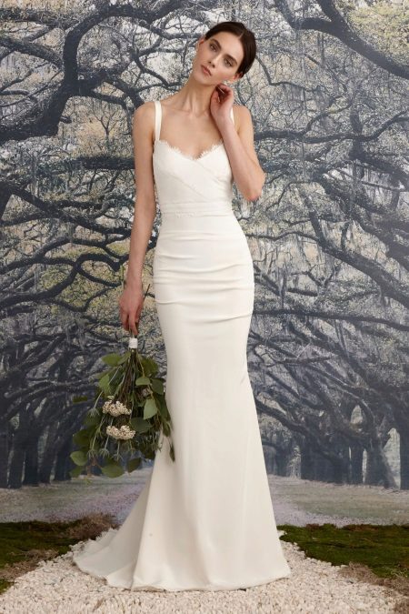White fitted dress