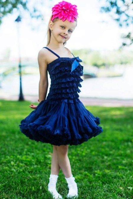 Dress with a skirt American short for a girl