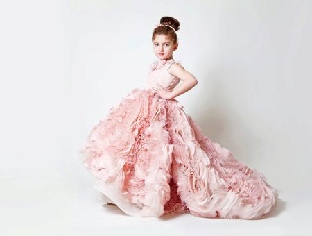 Elegant ball gown for the girl with a train